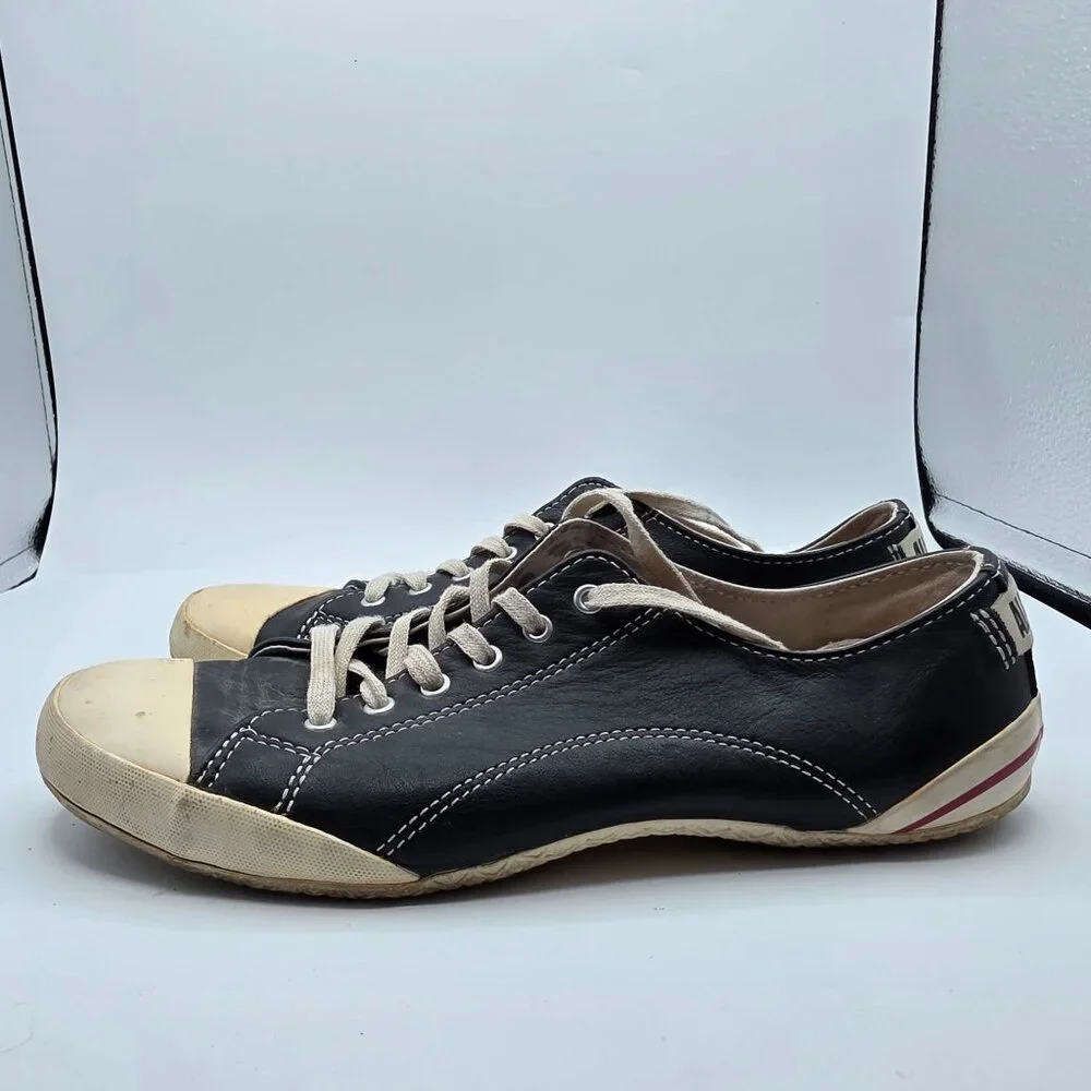 Converse All Star Deluxe Limited Edition Womens 7.5 Black Leather Flat Sneakers